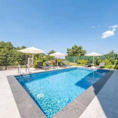 Oleander Hills - Family-friendly Luxury Yesiluzumlu By Sunworld Vilă *